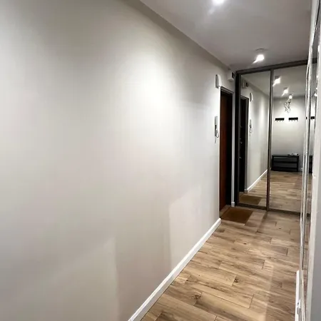 Apartament Lumi *